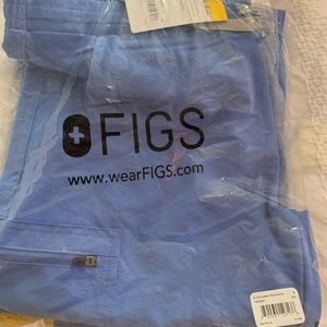 Figs yola skinny scrub pants